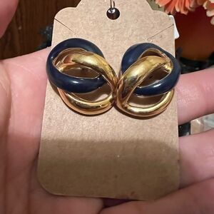 Napier Earrings Gold Tone Black Enamel Pierced Retro 80's 90’s Vintage